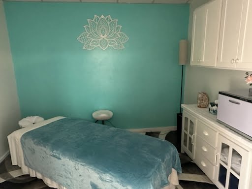 Space Rental Room - Blue Suite - Health Therapy and Beauty Center